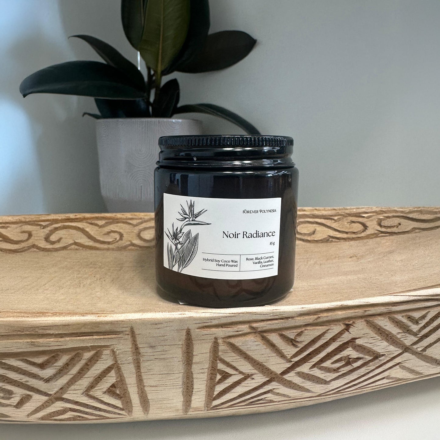 Noir Radiance Candle