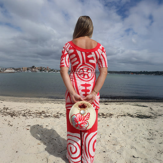 Kealoʻa x Forever Polynesia – One-of-a-Kind Hibiscus Rattan Bag