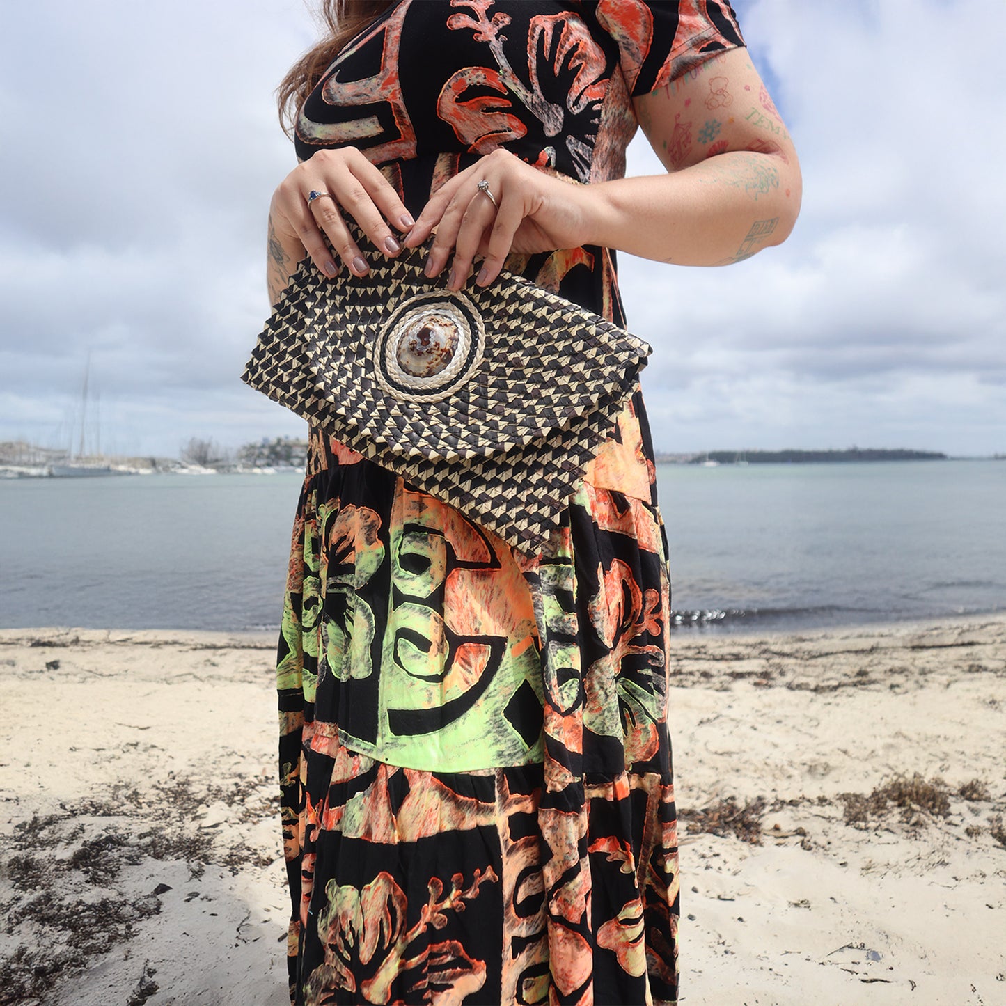 Kealoʻa x Forever Polynesia – One-of-a-Kind Loa Small Clutch