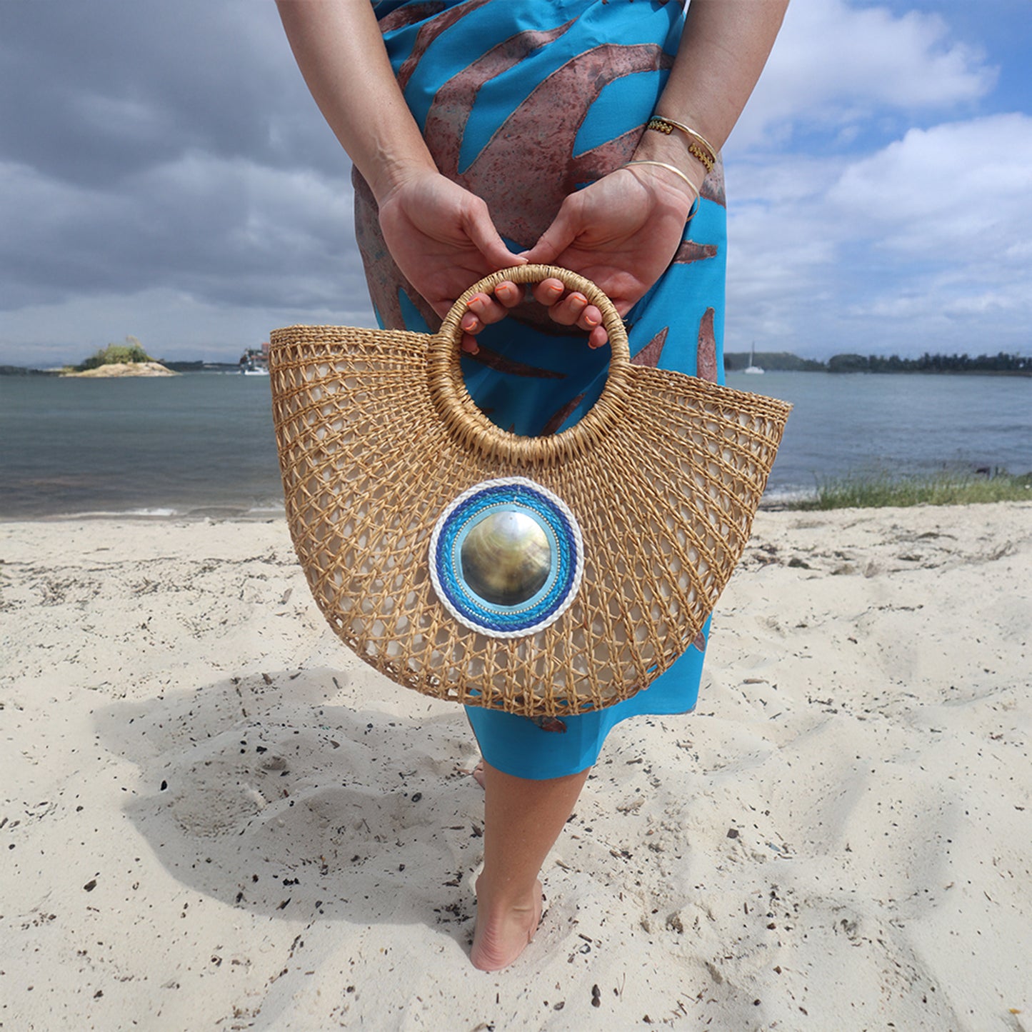 Kealoʻa x Forever Polynesia – One-of-a-Kind Wakaya Handbag II